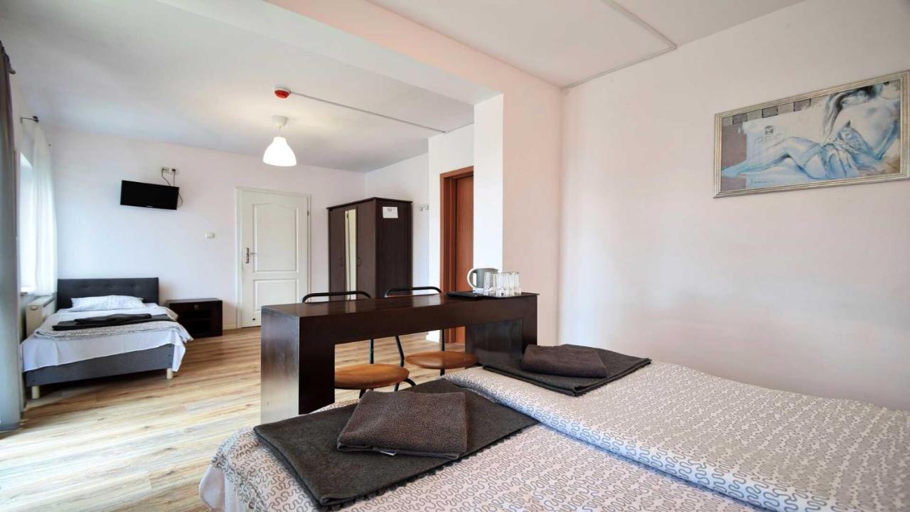 Ow Alfa Hotell Rewal Exteriör bild