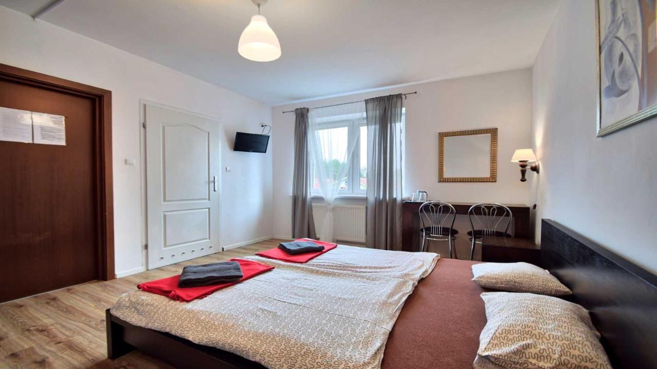 Ow Alfa Hotell Rewal Exteriör bild